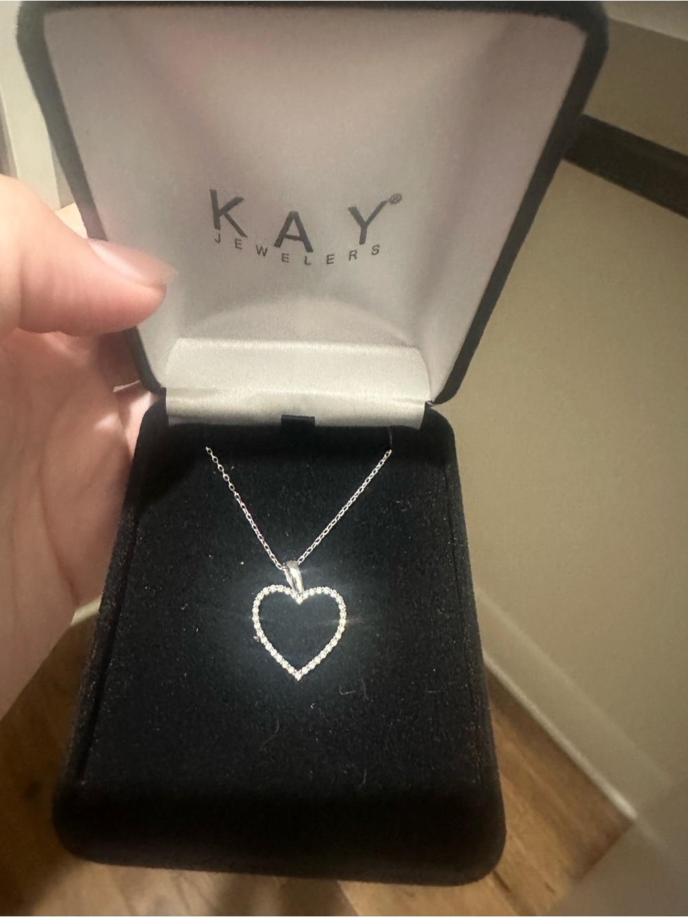 Kay Jewelers Silver Heart Diamond Pendant Necklace